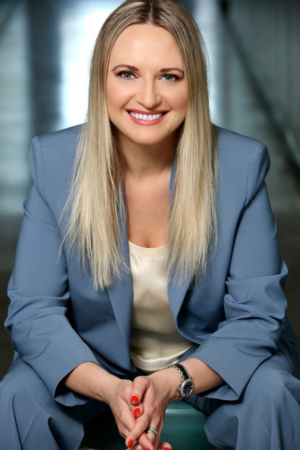 Oksana Holder